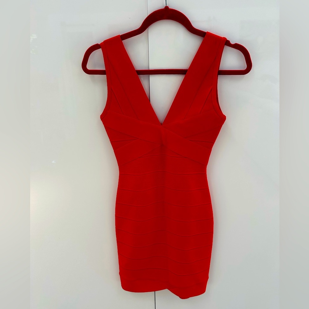Herve Leger Red Bodycon Mini Dress V-Neck Sleeveless